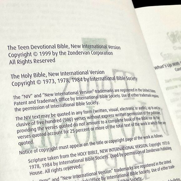Vintage 1999 NIV Teen Devotional Bible Hardcover Zondervan Devotions by Teens - Picture 8 of 16